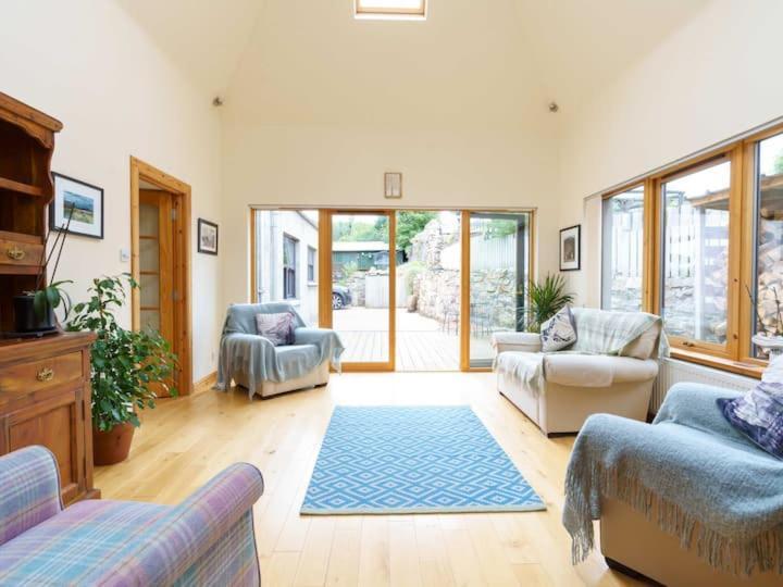 Milne'S Brae, Cosy, Comfortable And Centrally Located In Beautiful Braemar Villa Exterior photo